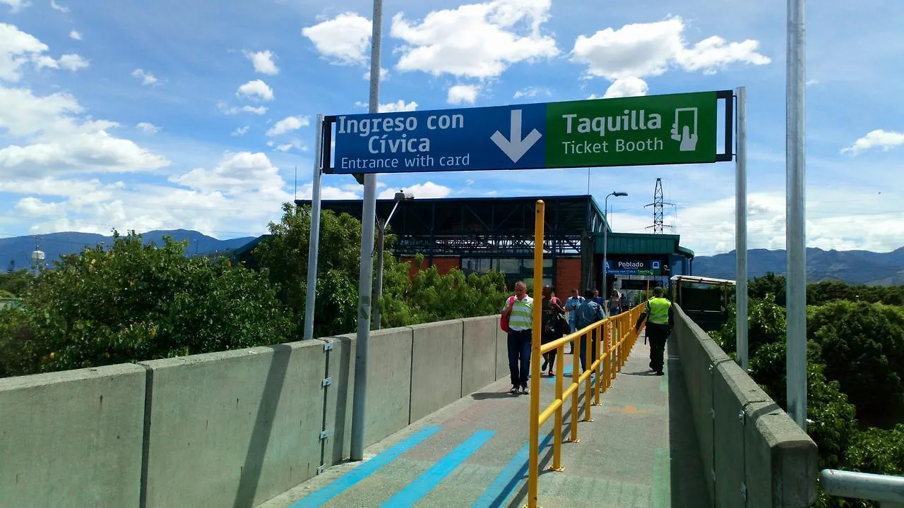 Hostel Macondo Guest House Medellin 0*,